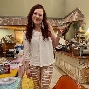 Meet your Posher, Amy
